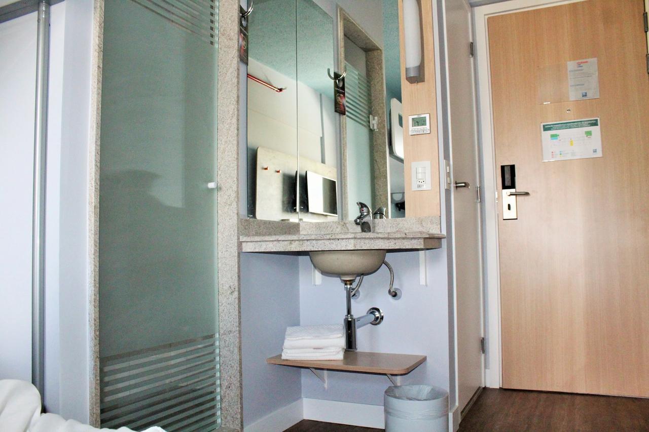 Ibis Budget Sorocaba Bagian luar foto